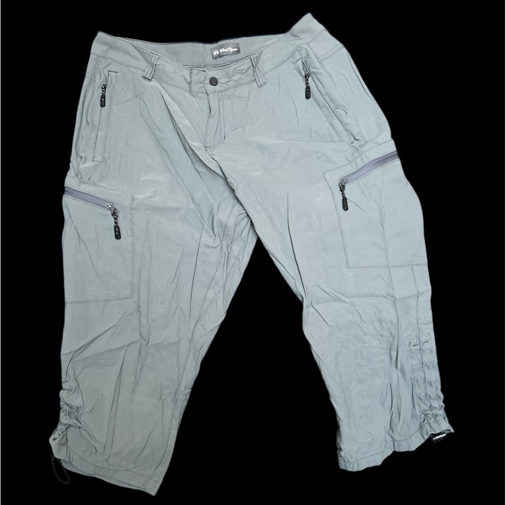 WindRiver Capri Pants Women's 10 Gray Nylon Stretch Zipper Cargo Pockets Outdoor